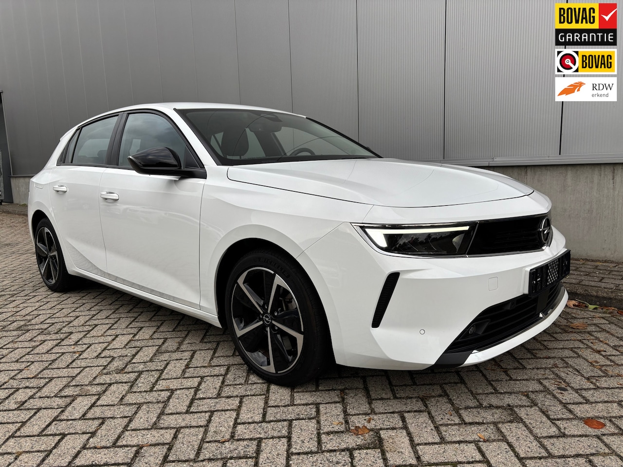 Opel Astra - 1.6 Hybrid Edition Carplay - AutoWereld.nl