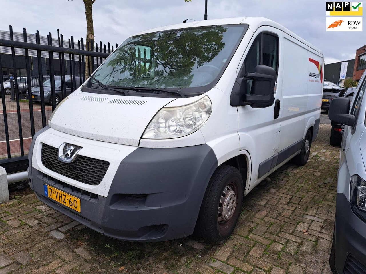 Peugeot Boxer - 330 2.2 HDI L1H1 MOTOR DEFECT - AutoWereld.nl