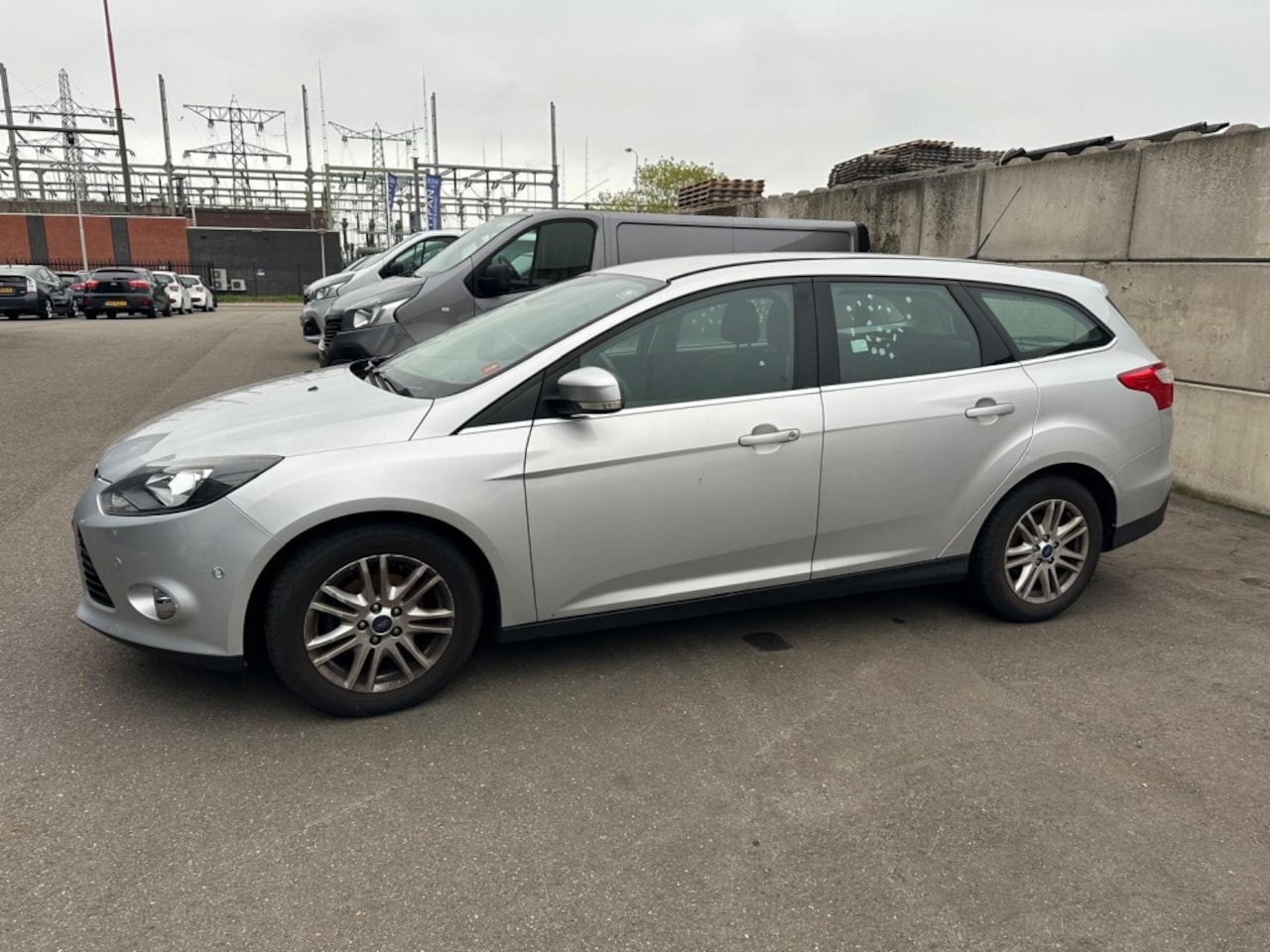 Ford Focus Wagon - 1.0 EcoB. Titanium START NIET | NO START ! - AutoWereld.nl