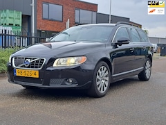 Volvo V70 - 1.6 T4 Limited Edition LEES TEKST