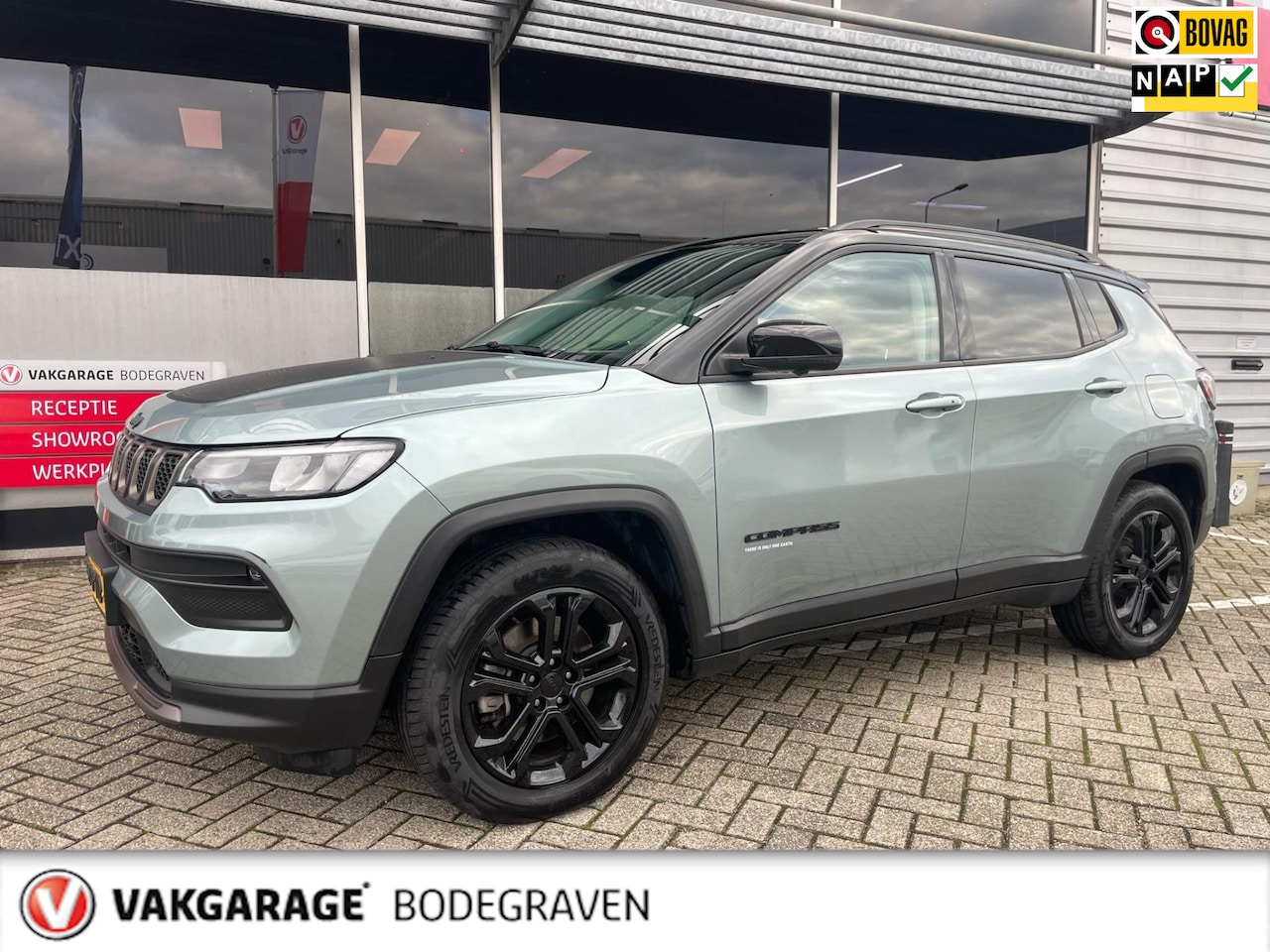 Jeep Compass - 4xe 240 Plug-in Hybrid Electric Upland 4xe 240 Plug-in Hybrid Electric Upland - AutoWereld.nl