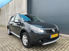 Dacia Sandero Stepway - 1.6i AIRCO NAP 2011