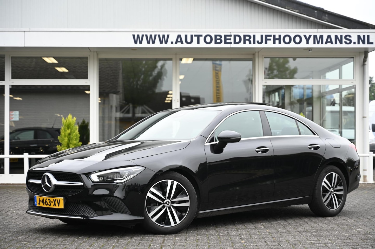 Mercedes-Benz CLA-Klasse - 180 Luxury Panoramadak Memory Carplay - AutoWereld.nl