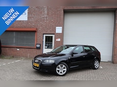 Audi A3 Sportback - 1.6 FSI Attraction APK Airco 3e eigenaar Cruise NAP