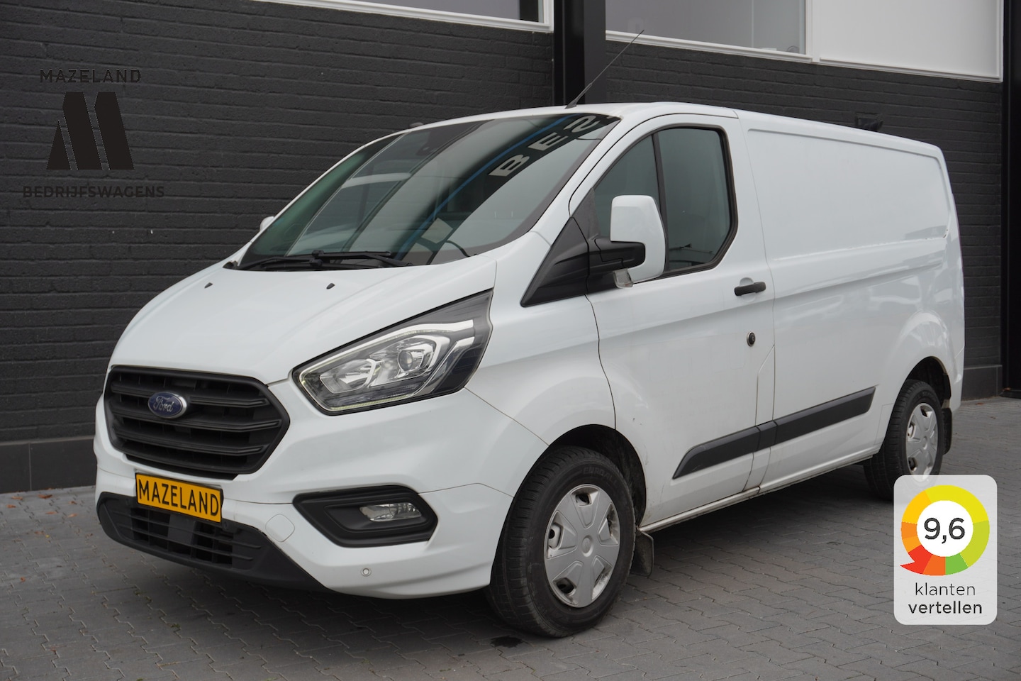 Ford Transit Custom - 2.0 TDCI EURO 6 - Airco - Cruise - Navi - PDC - €12.900,- Excl. - AutoWereld.nl