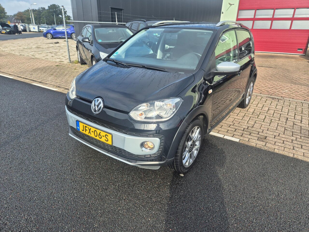 Volkswagen Up! - 1.0 CROSS UP! Automaat Navi Apk 09-26 - AutoWereld.nl