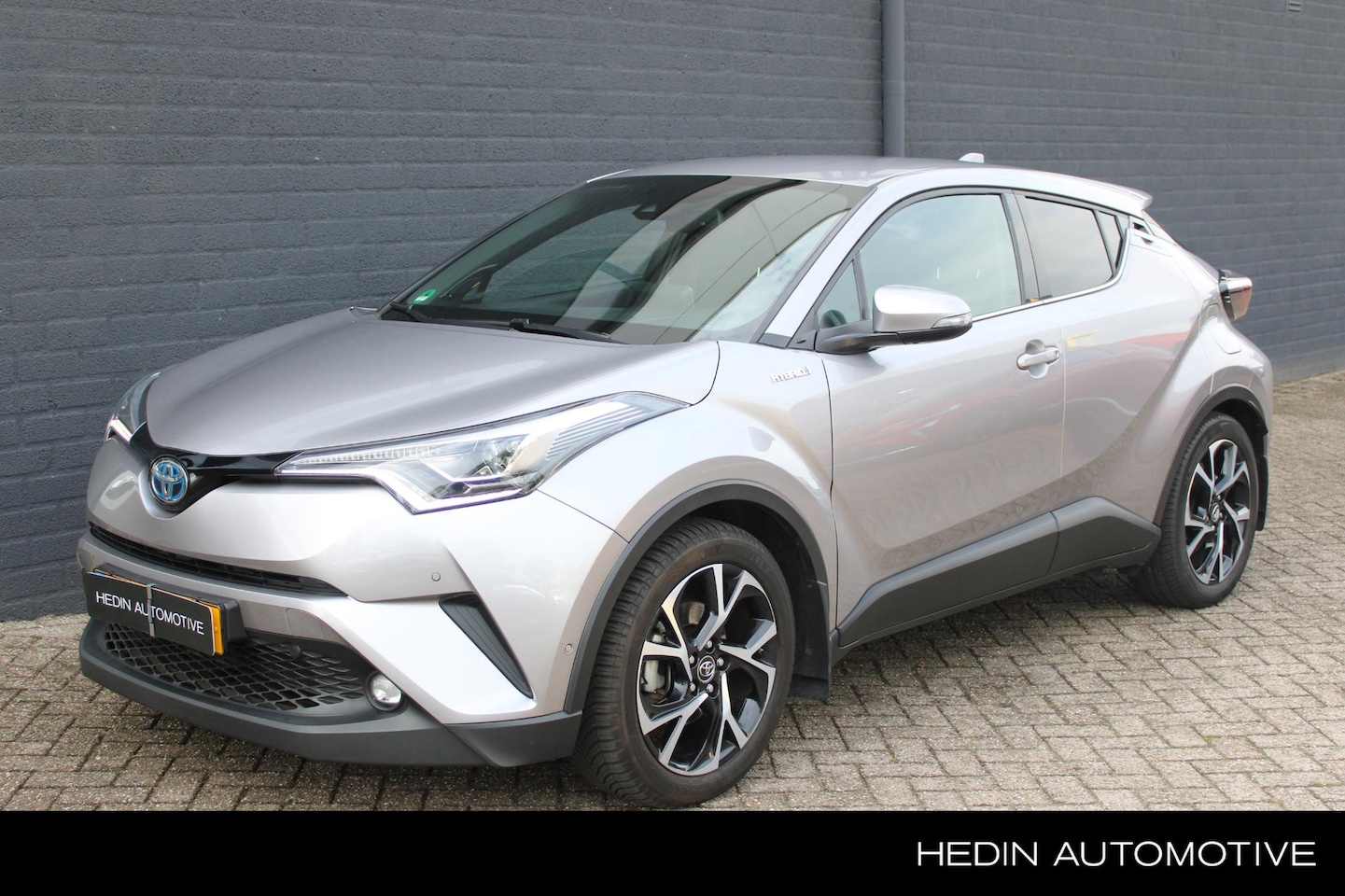 Toyota C-HR - 1.8 Hybrid Style Ultimate NL-Auto | Automaat | Navigatie | Camera | Climate Controle | Cru - AutoWereld.nl