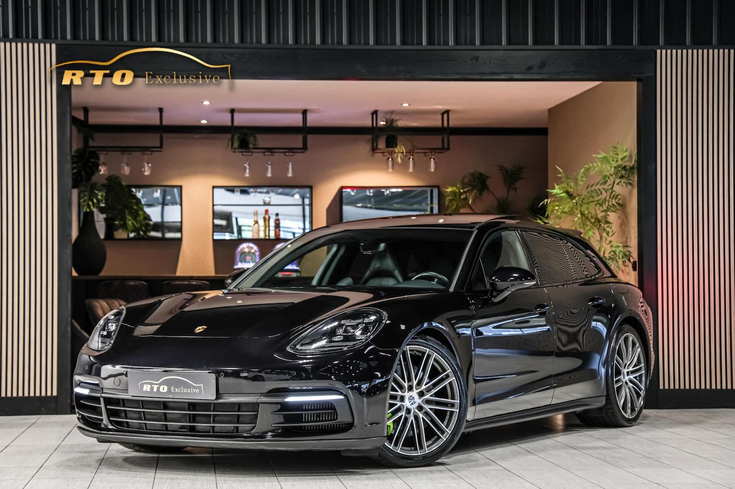 Porsche Panamera Sport Turismo - 2.9 4 E|Pano|Bose|Chrono|21'' - AutoWereld.nl