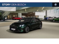 BMW 1-serie - 120 M Sport Automaat / Panoramadak / Sportstoelen / Achteruitrijcamera / M Adaptief onders