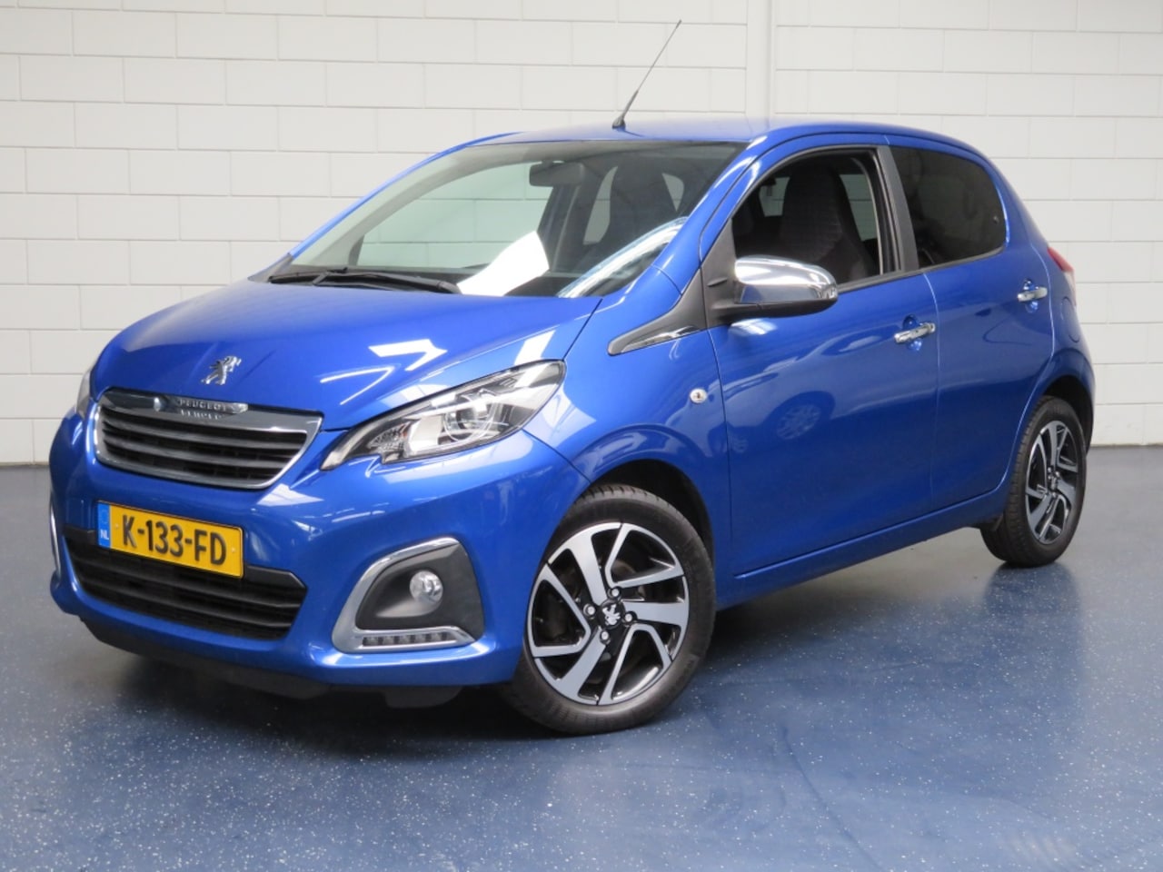 Peugeot 108 - 1.0 e-VTi Allure 1.0 e-VTi Allure - AutoWereld.nl