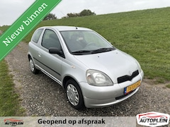 Toyota Yaris - 1.0-16V VVT-i Lage kilometerstand