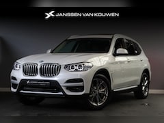 BMW X3 - xDrive30e Executive xLine 98% SOH Panoramadak Head-Up Stoel-Stuurverwarming