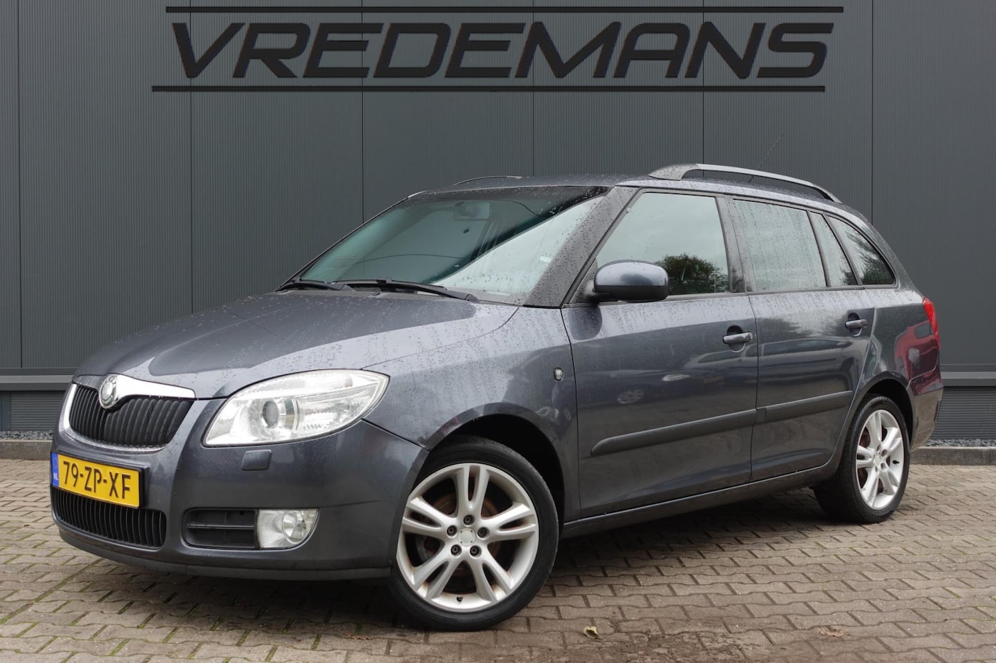 Skoda Fabia Combi - 1.4-16V Sport 1.4-16V Sport - AutoWereld.nl