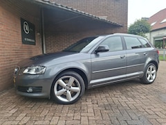 Audi A3 Sportback - 1.4 TFSI S-edition DSG 125PK Navigatie / Xenon / S-Line / Parkeer Sensoren / Airco /