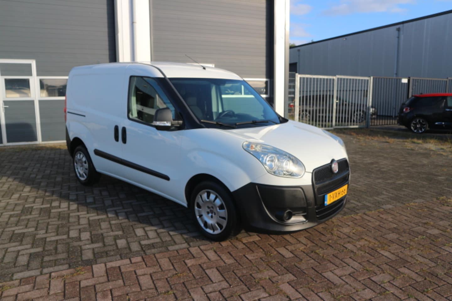 Fiat Doblò Cargo - 1.3 MultiJet SCHUIFDEUR - AutoWereld.nl
