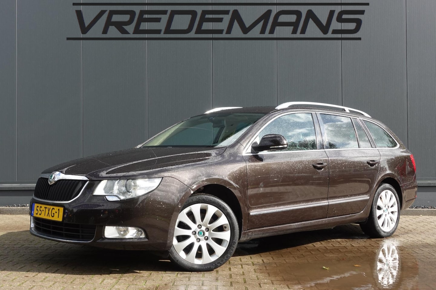 Skoda Superb Combi - 2.0 TSI Elegance Business Line 2.0 TSI Elegance Business Line - AutoWereld.nl