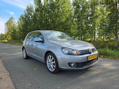 Volkswagen Golf - 1.2 tsi comfortline