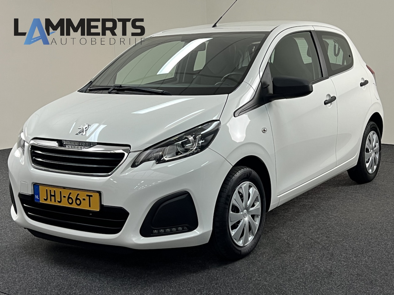 Peugeot 108 - 1.0 e-VTi RIJKLAAR!! Airco / Stuurbekrachtiging / LED dagrijverlichting - AutoWereld.nl