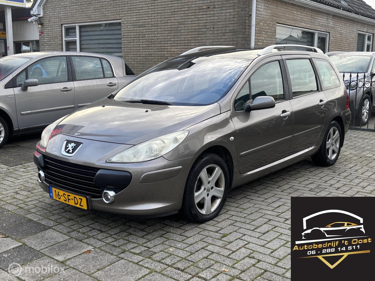 Peugeot 307 SW - 2.0-16V Premium 2.0-16V Premium - AutoWereld.nl