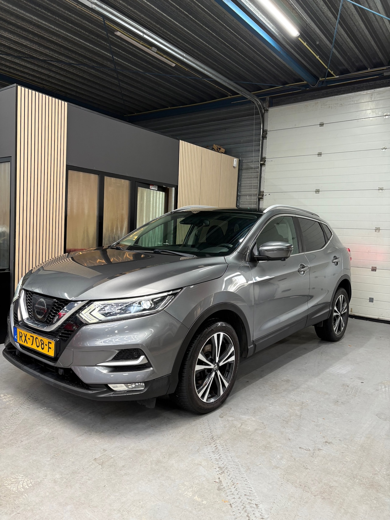 Nissan Qashqai - 1.2 Tekna Automaat - AutoWereld.nl