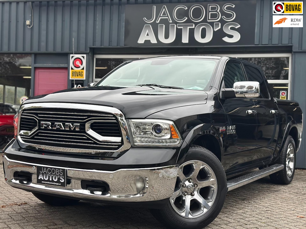 Dodge Ram 1500 - 5.7 V8 Crew Cab laramie - AutoWereld.nl