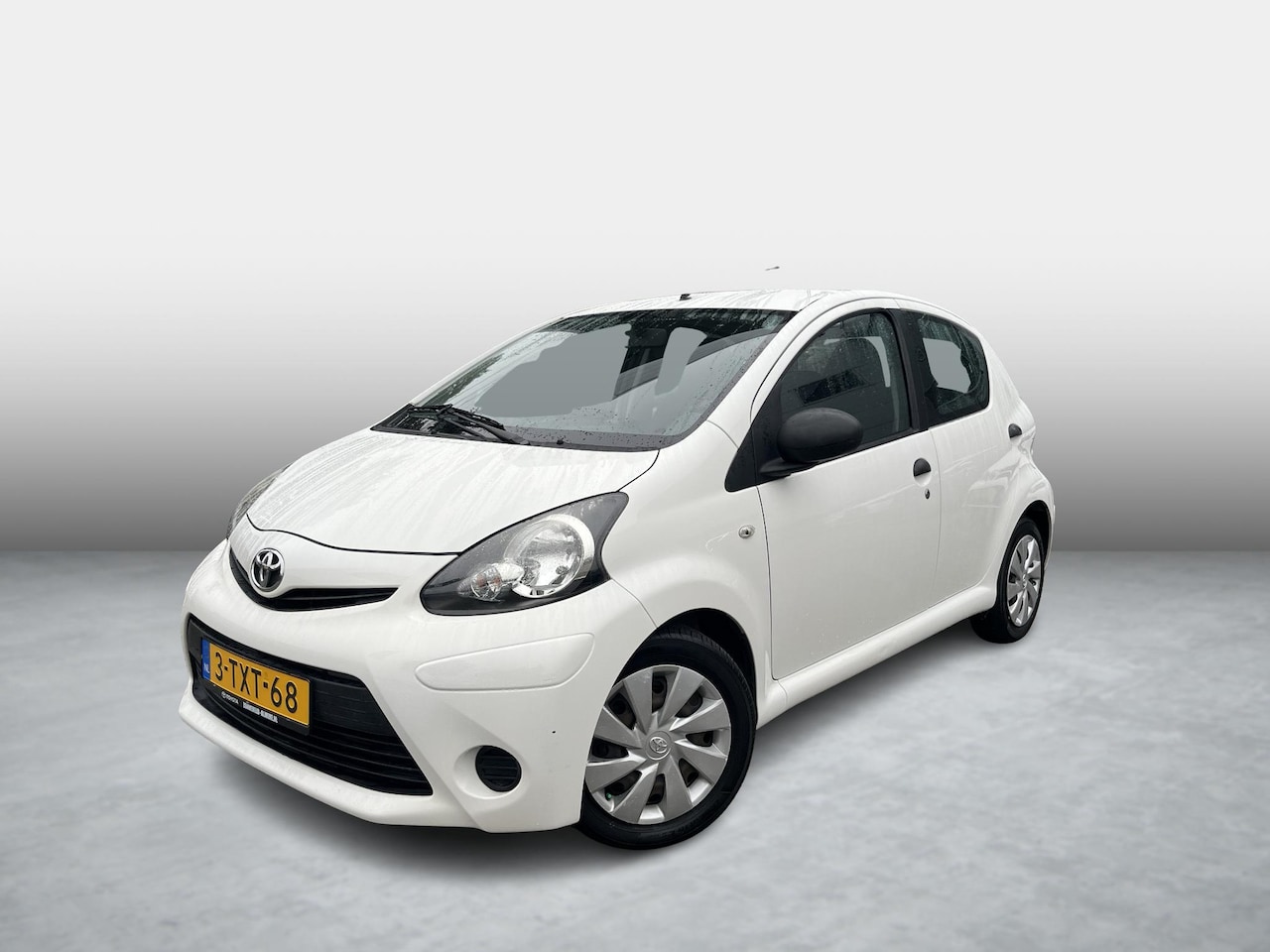 Toyota Aygo - 1.0 VVT-i Now 1.0 VVT-i Now - AutoWereld.nl