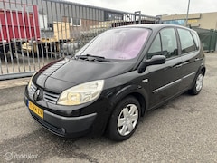Renault Scénic - 1.6-16V Privilège Luxe