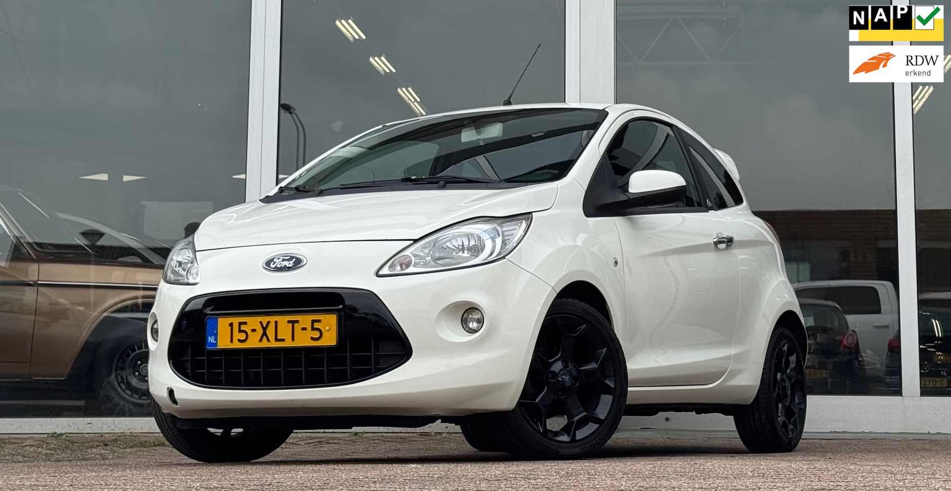 Ford Ka - 1.2i Metal start/stop Airco Bluetooth LM Velgen Mooi! APK 13-08-2026 - AutoWereld.nl