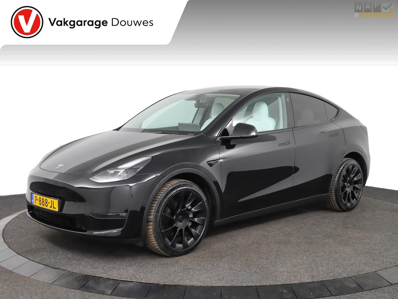 Tesla Model Y - Long Range AWD 75 kWh | NAP | 1e eigenaar | FSD | 96% SOH - AutoWereld.nl