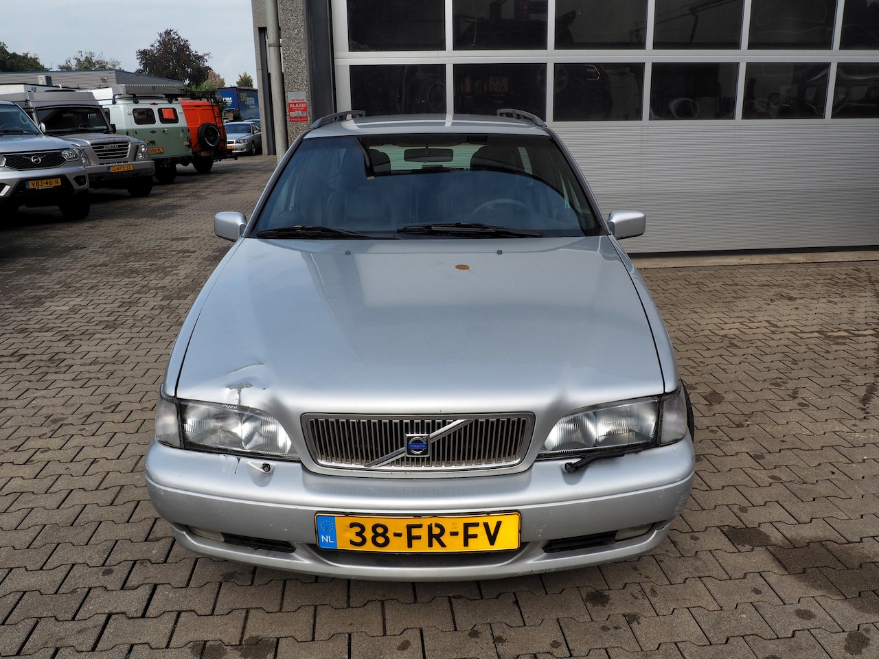 Volvo V70 - 2.4 170pk Comfort Europa EXPORT!
