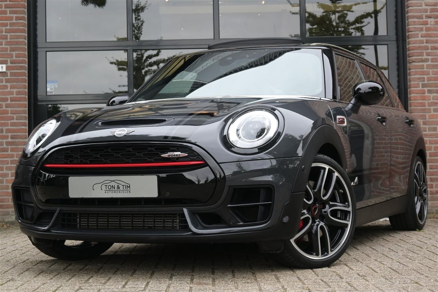 MINI Clubman - Mini 2.0 John Cooper Works ALL4 Pano Leder HeadUp Trekhaak ´16 - AutoWereld.nl
