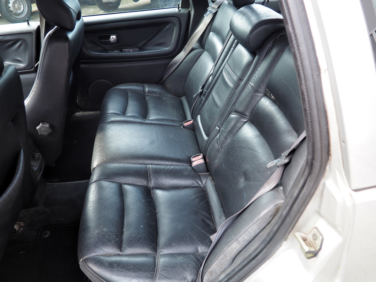 Volvo V70 - 2.4 170pk Comfort Europa EXPORT!