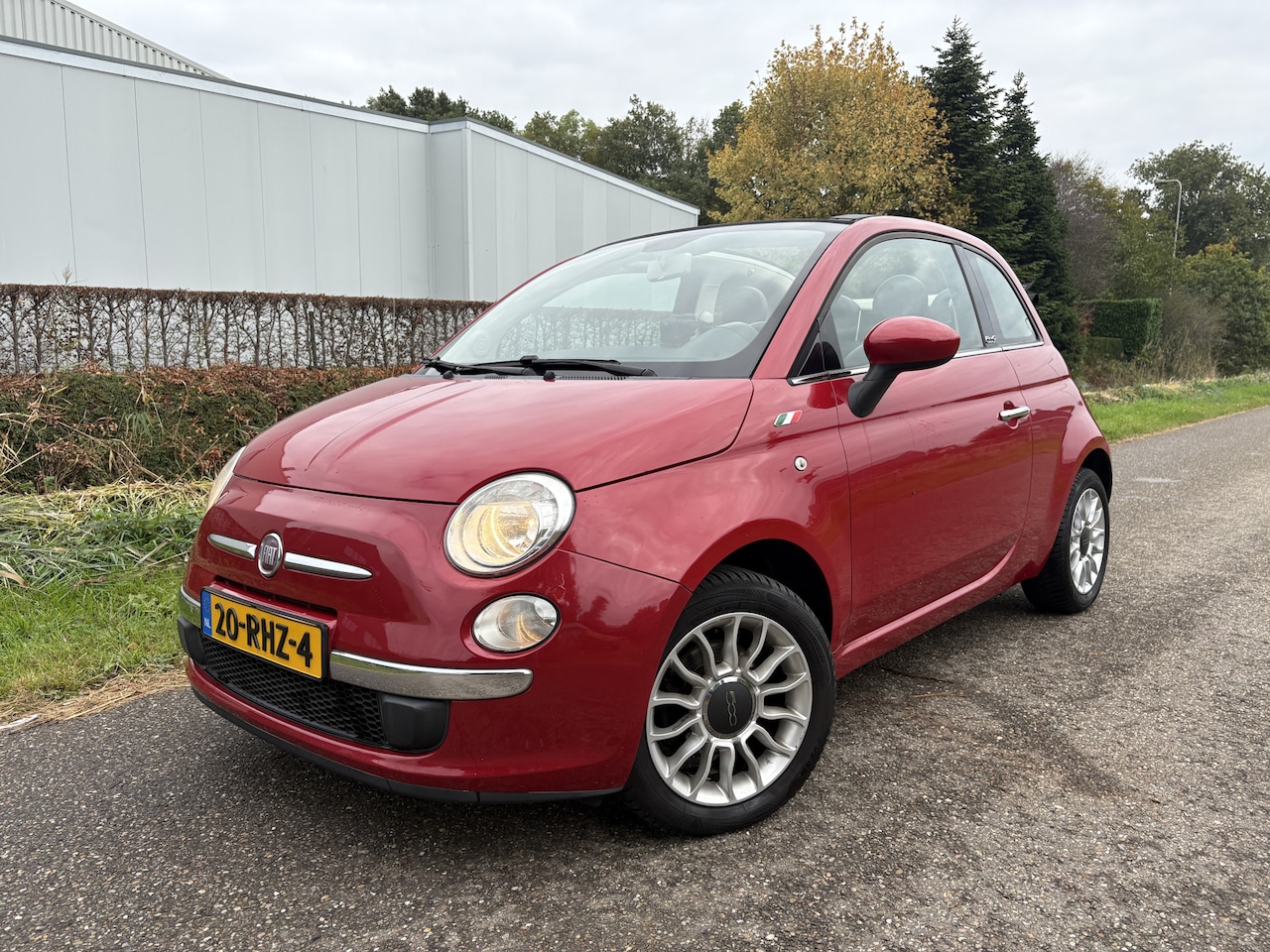 Fiat 500 C - 0.9 TwinAir Lounge / LEER / AIRCO / 110dkm! NAP! - AutoWereld.nl