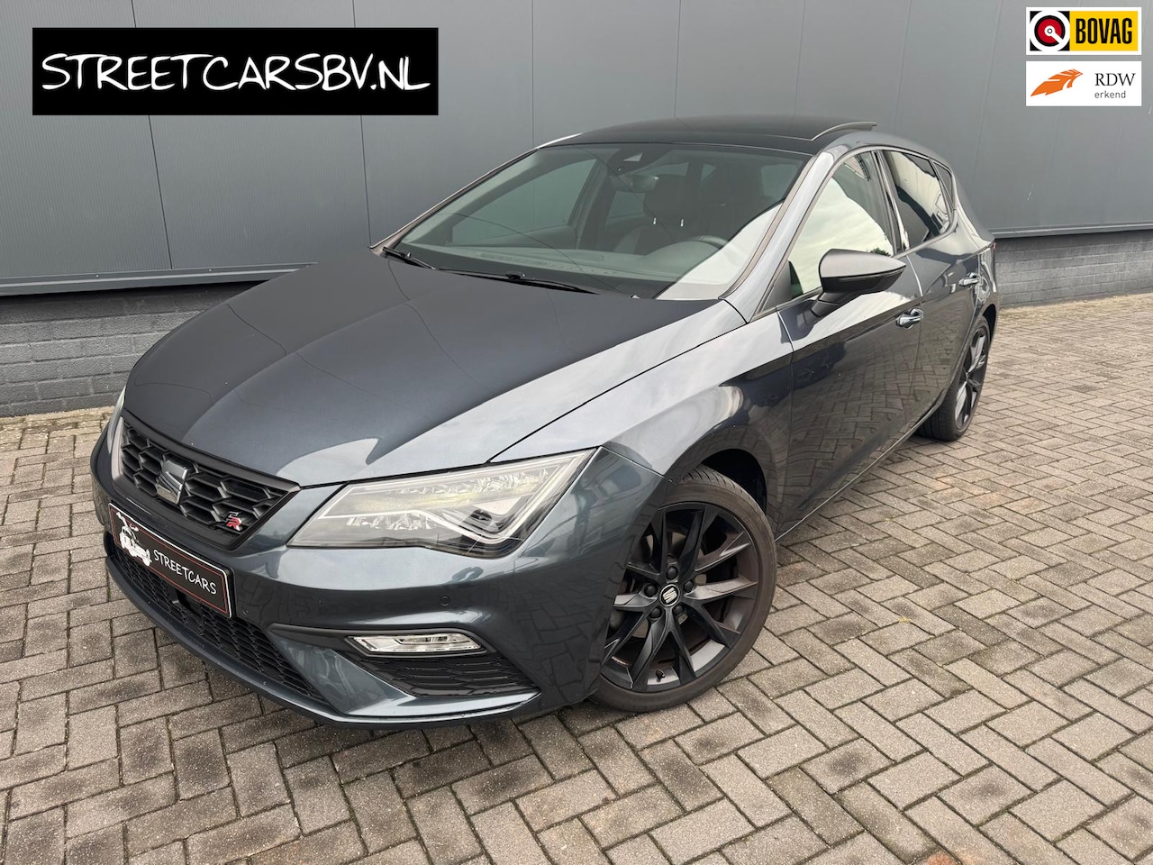 SEAT Leon - 1.5 TSI FR Ultimate Edition Black /Virtual /Pano - AutoWereld.nl