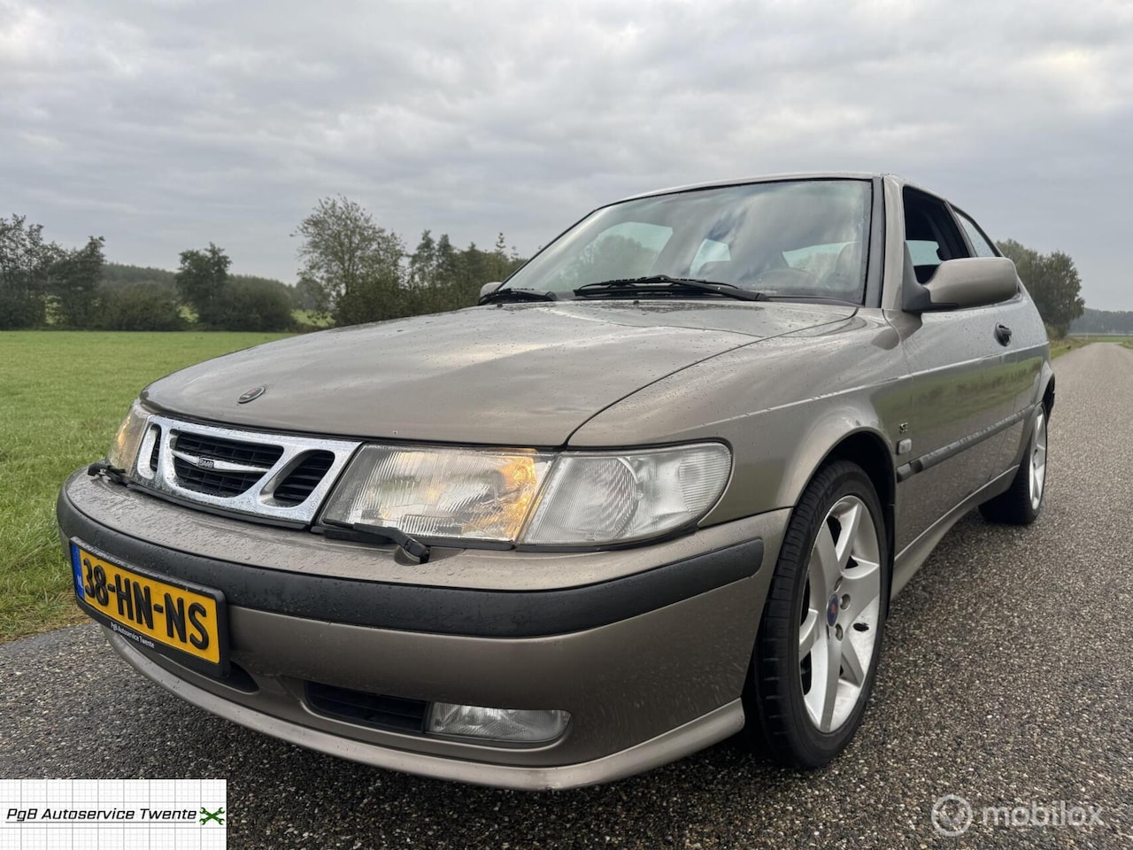 Saab 9-3 Coupé - 2.0t SE 2001 Hazelnut leder carbon aero - AutoWereld.nl