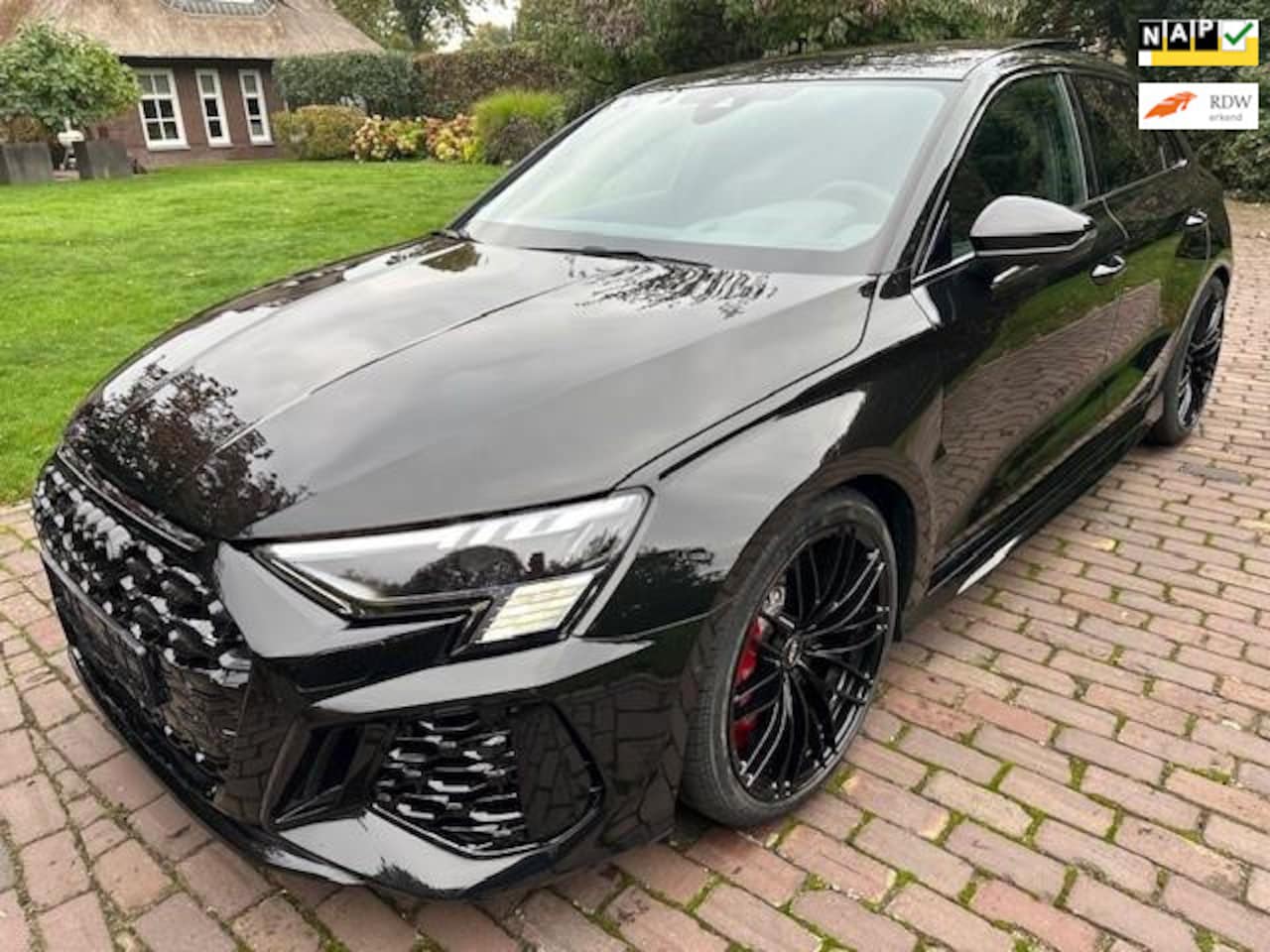 Audi A3 Sportback - 2.5 TFSI RS 3 quattro 2.5 TFSI RS 3 quattro - AutoWereld.nl