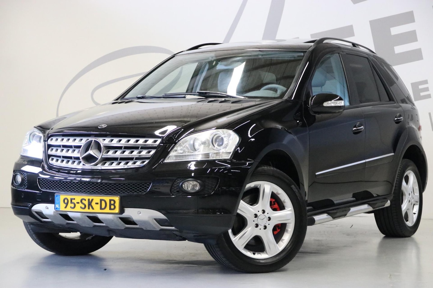 Mercedes-Benz M-klasse - 500 Schuifdak/NAP/Origineel NL - AutoWereld.nl