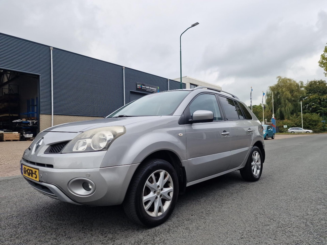 Renault Koleos - 2.5 Dynamique Pack PSENSOR CRUISE TREKHAAK 2 X SLEUTELS - AutoWereld.nl