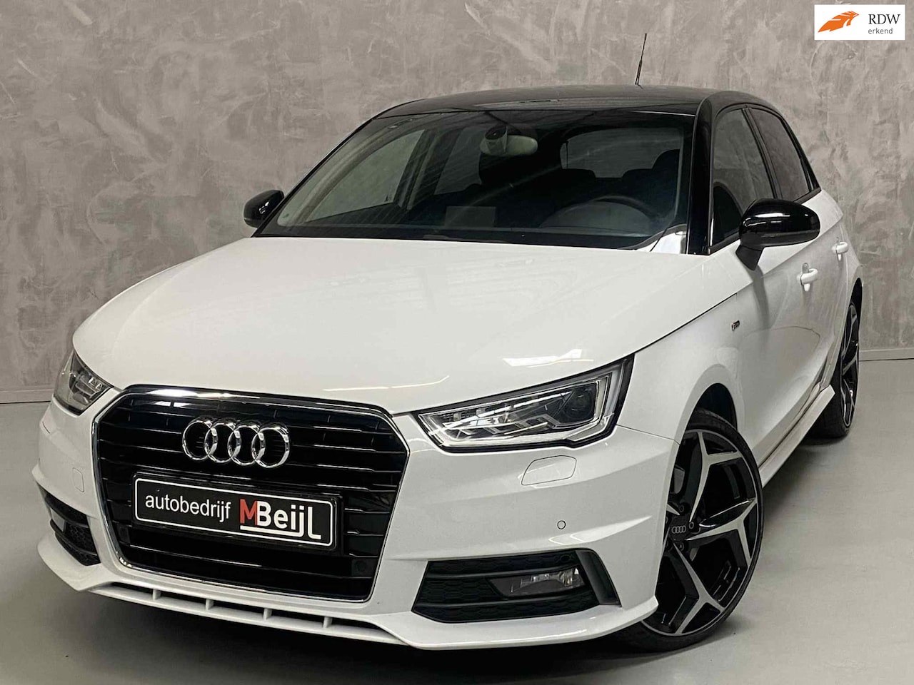 Audi A1 Sportback - 1.4 TFSI Advance Sport /S-Line /Leder /Automaat - AutoWereld.nl