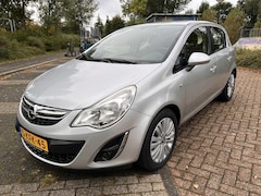 Opel Corsa - 1.4-16V Design Ed