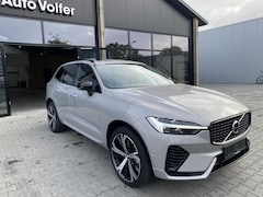 Volvo XC60 - 2.0 T6 Plug-in hybrid AWD Plus Dark 360|ACC|panoramadak|memory