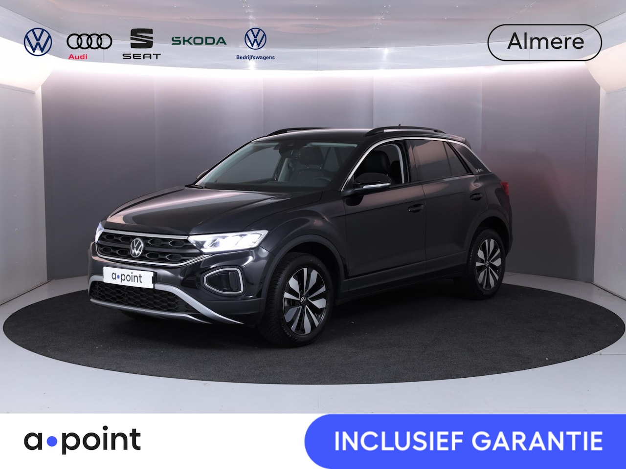 Volkswagen T-Roc - 1.0 TSI Life Edition GOAL 115 PK | Navigatie | automatische Airco | Parkeer assistent | - AutoWereld.nl