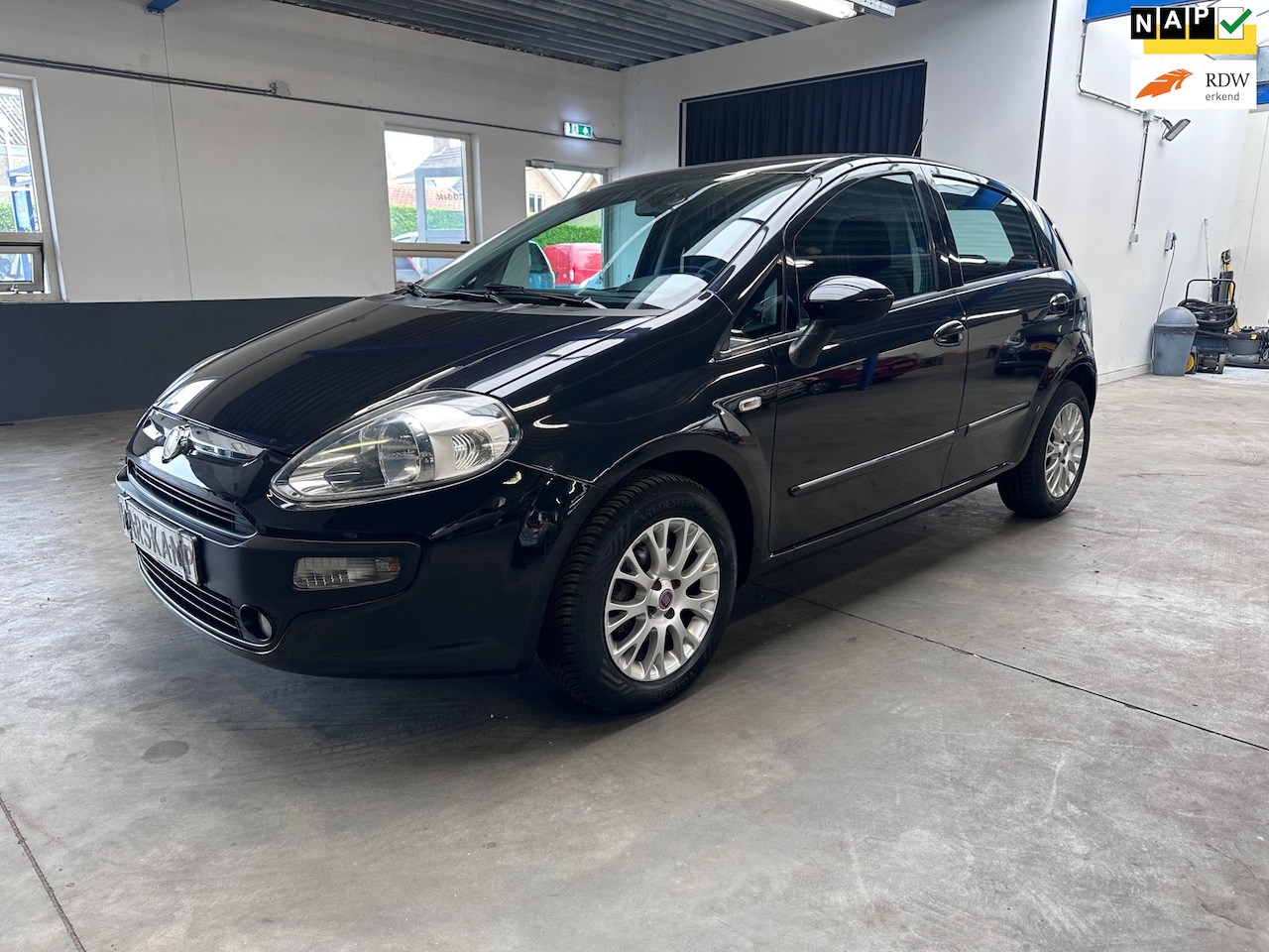 Fiat Punto Evo - 1.4 Dynamic|Airco|Cruise|Nieuwe koppeling - AutoWereld.nl