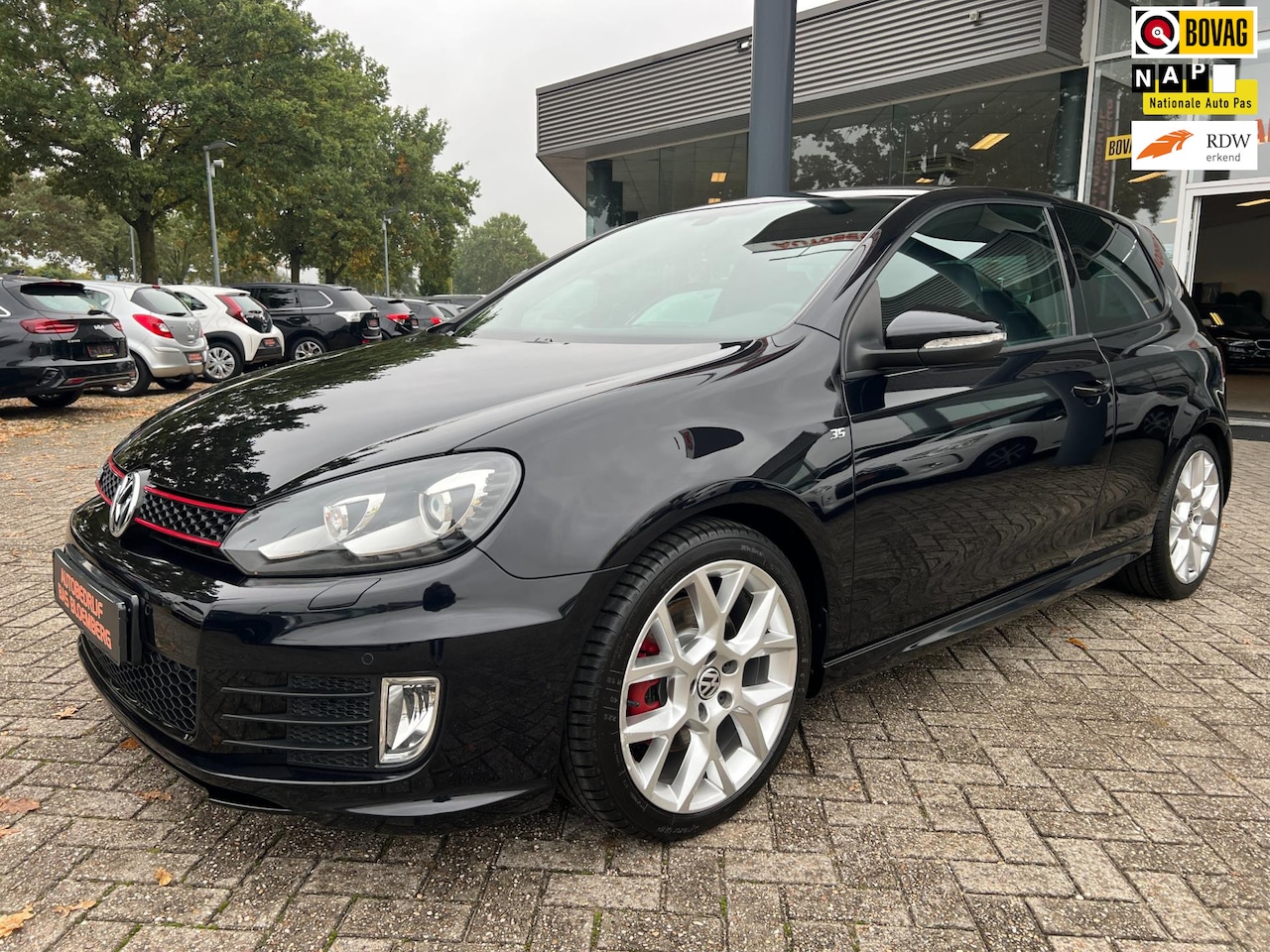 Volkswagen Golf - 2.0 GTI 32 Jahre Edition!!, slechts 84293km! - AutoWereld.nl