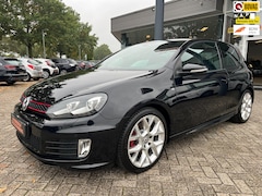 Volkswagen Golf - 2.0 GTI Edition 35, Speciale uitvoering