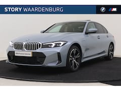 BMW 3-serie - 330e M Sport Automaat / Schuif-kanteldak / Trekhaak / Sportstoelen / Achteruitrijcamera /