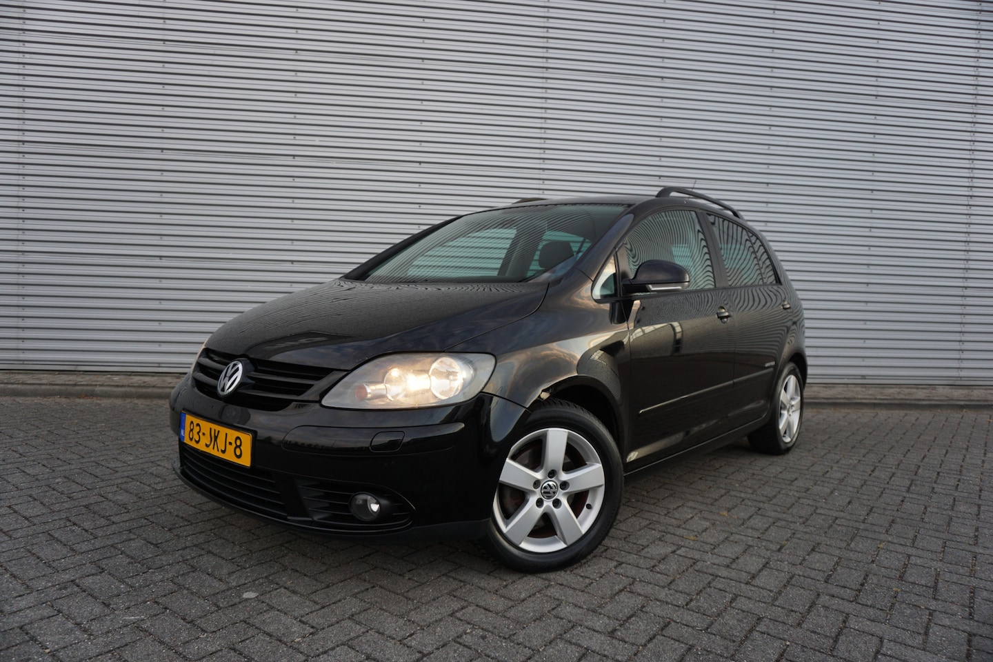 Volkswagen Golf Plus - 1.4 TSI Comfortline AUTOMAAT -  Airco / Cruise / Stoelverw. / Elektr. ramen / Trekhaak / N - AutoWereld.nl