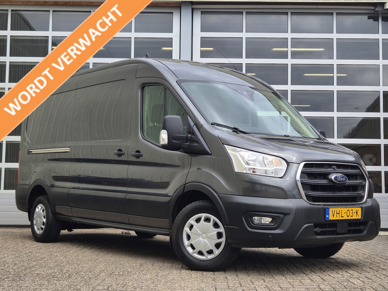 Ford Transit - EU6 330 2.0 TDCI 130 PK L2H2 | AIRCO | TREKHAAK | - AutoWereld.nl
