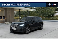 BMW X3 - 30e xDrive M Sport Automaat / Sportstoelen / Achteruitrijcamera / Comfort Access / Adaptie