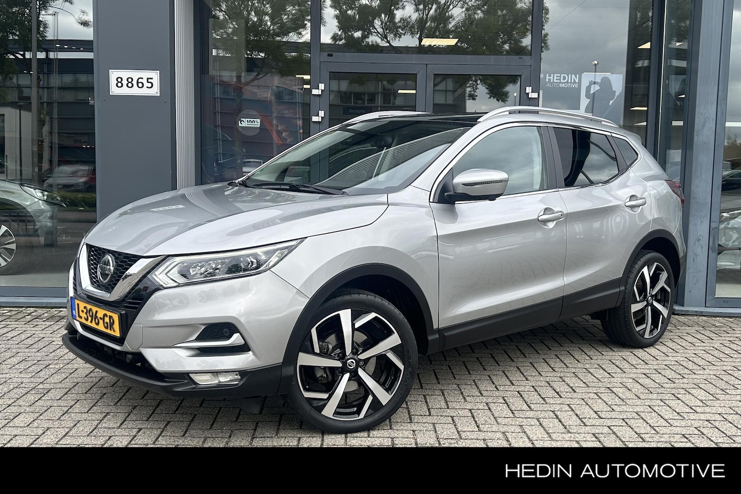 Nissan Qashqai - 1.3 DIG-T Premium Edition 1.3 DIG-T Premium Edition - AutoWereld.nl